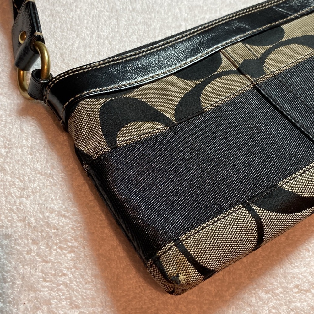 Coach Black and Gray Mini Bag with adjustable strap closure - Picture 7 of 13